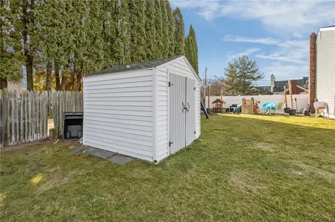 619 Smithfield Road North Providence RI 02904