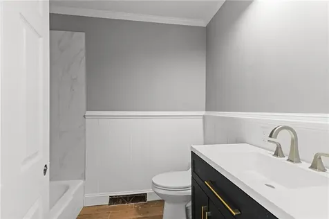 249 Barneyville Road Swansea MA 02777