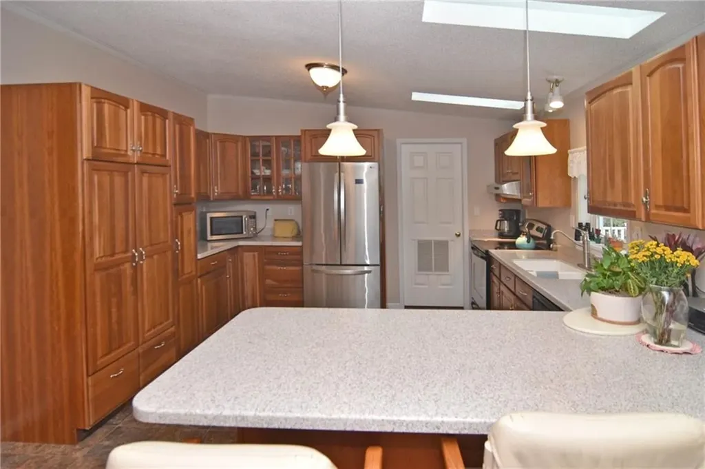 347 Leisure Drive South Kingstown RI 02879