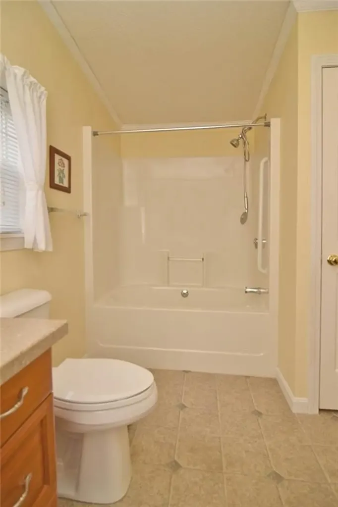 347 Leisure Drive South Kingstown RI 02879