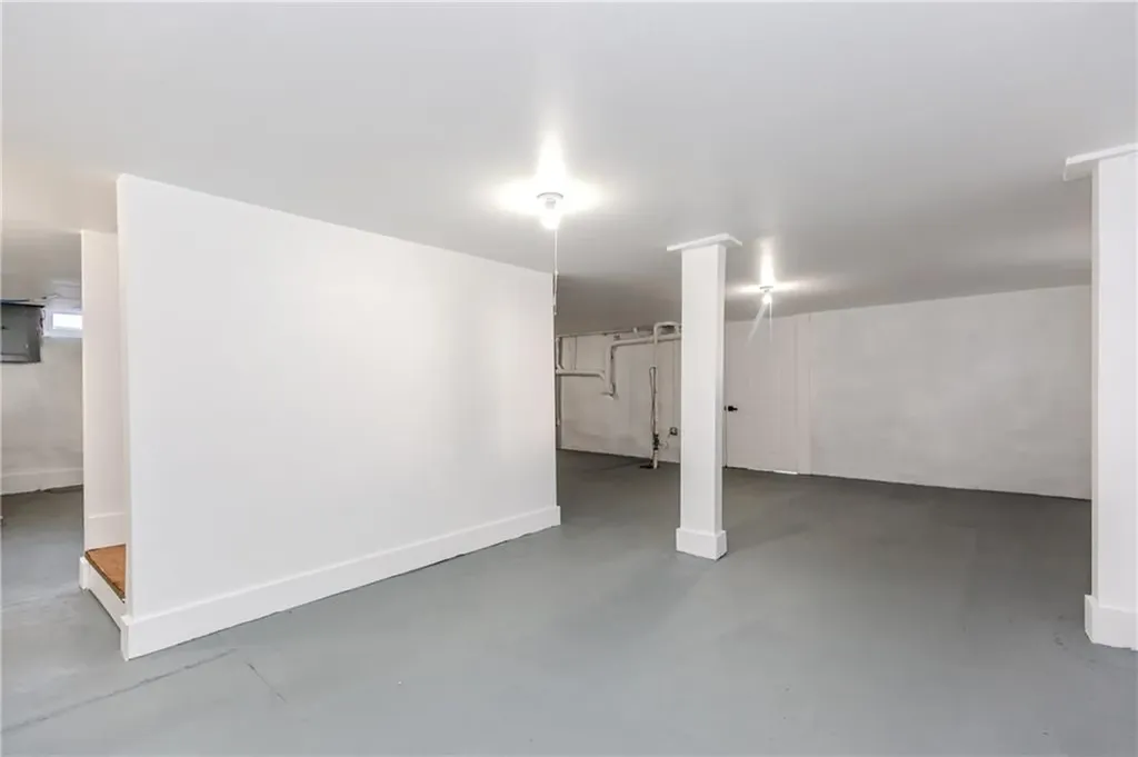 604 Smithfield Road North Providence RI 02904