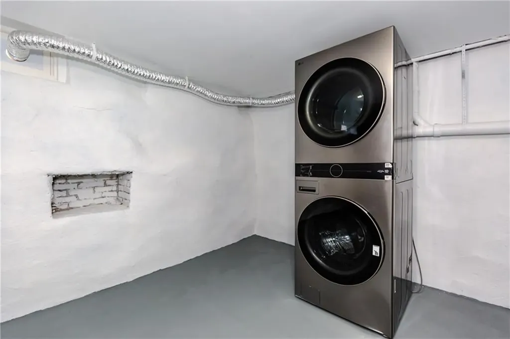 604 Smithfield Road North Providence RI 02904