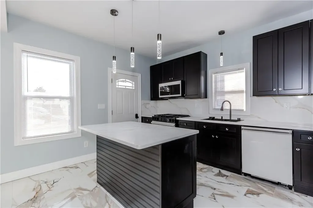 604 Smithfield Road North Providence RI 02904