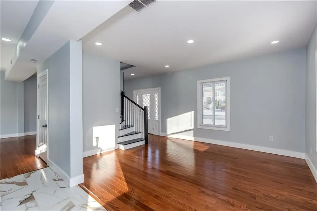 604 Smithfield Road North Providence RI 02904