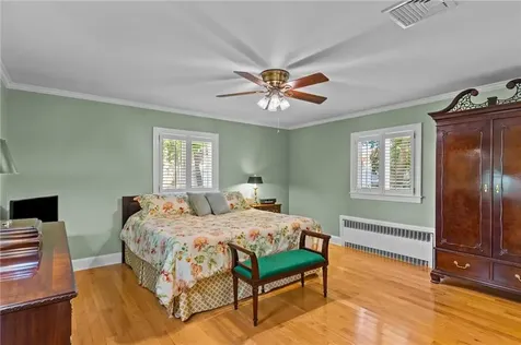 88 Homestead Avenue North Smithfield RI 02896