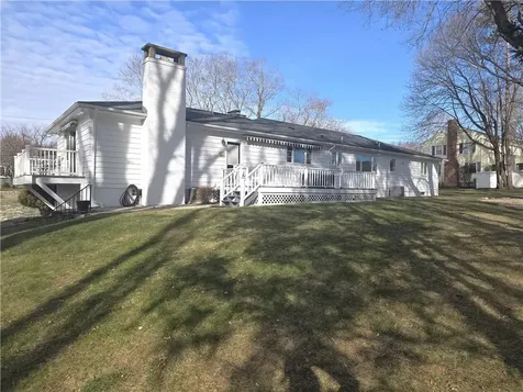 88 Homestead Avenue North Smithfield RI 02896