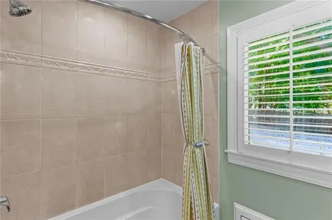 88 Homestead Avenue North Smithfield RI 02896