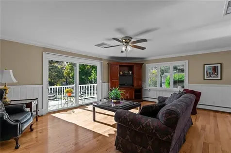 88 Homestead Avenue North Smithfield RI 02896