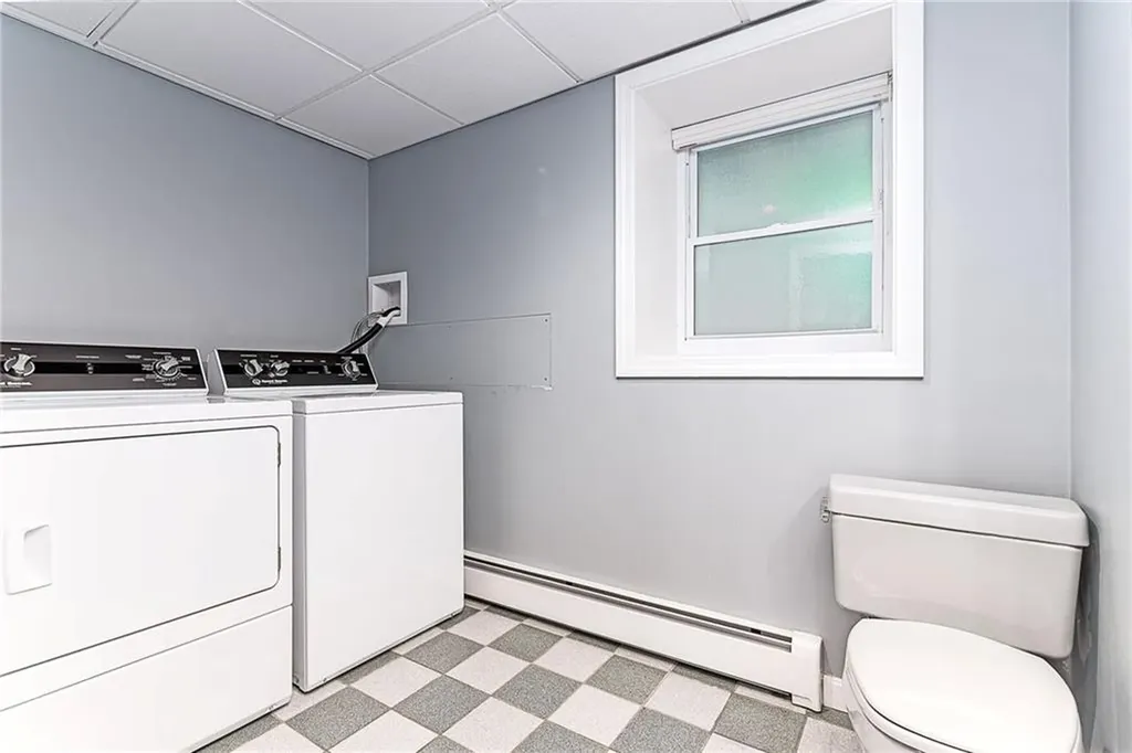 102 Moccasin Trail Cranston RI 02921