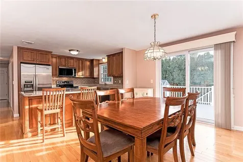 102 Moccasin Trail Cranston RI 02921