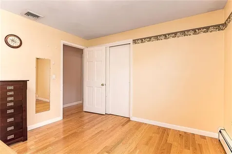 102 Moccasin Trail Cranston RI 02921