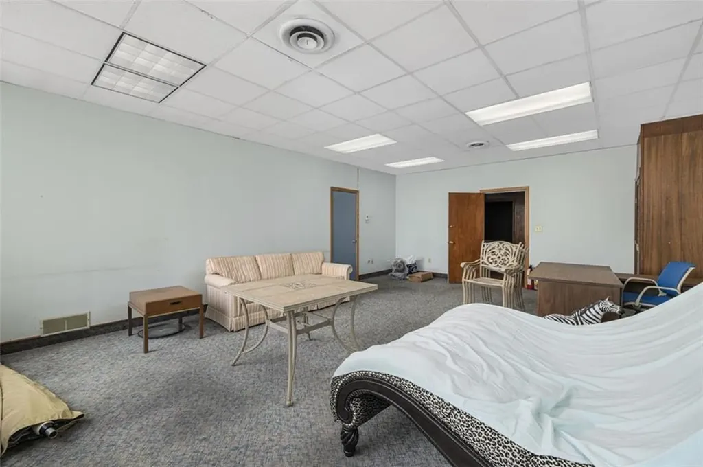 585 Warren Avenue East Providence RI 02914