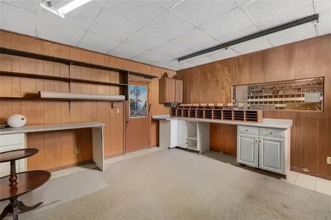 585 Warren Avenue East Providence RI 02914