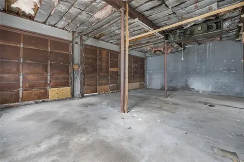 585 Warren Avenue East Providence RI 02914
