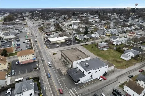585 Warren Avenue East Providence RI 02914