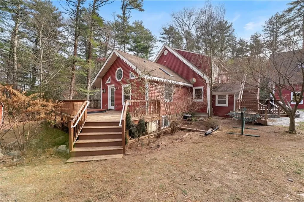 511 Tripps Corner Road Exeter RI 02822