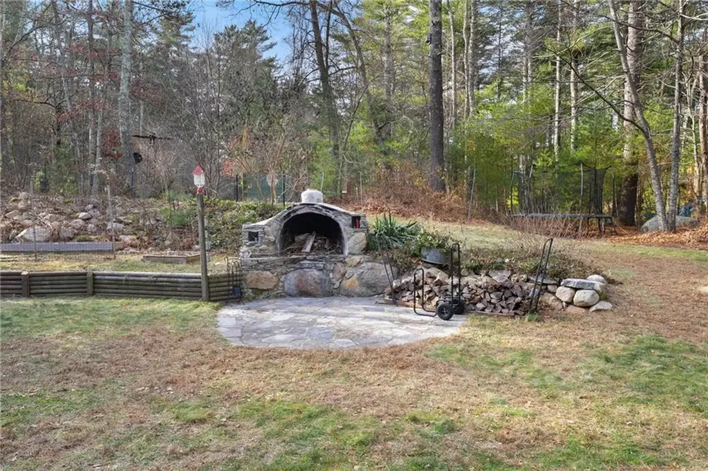 511 Tripps Corner Road Exeter RI 02822