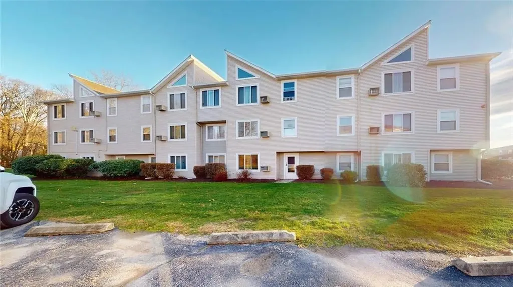 200 Woodlawn Avenue North Providence RI 02904