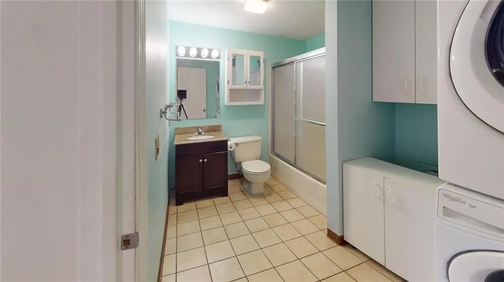 200 Woodlawn Avenue North Providence RI 02904