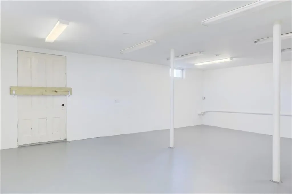 35 Corys Court Portsmouth RI 02871