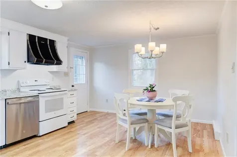 35 Corys Court Portsmouth RI 02871