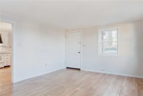 35 Corys Court Portsmouth RI 02871