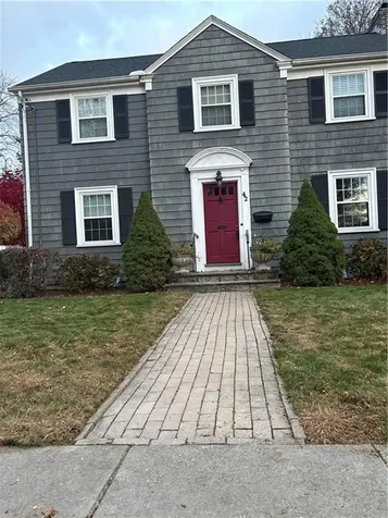 42 Pelham Parkway North Providence RI 02911
