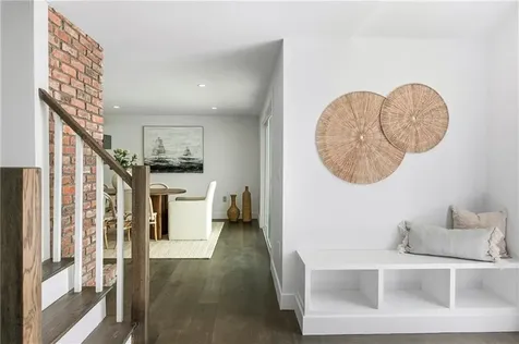 32 Arrowhead Drive Tiverton RI 02878