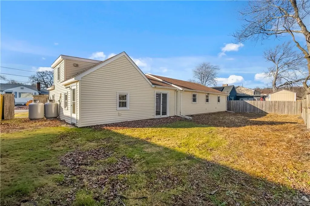 23 Columbus Avenue Johnston RI 02919