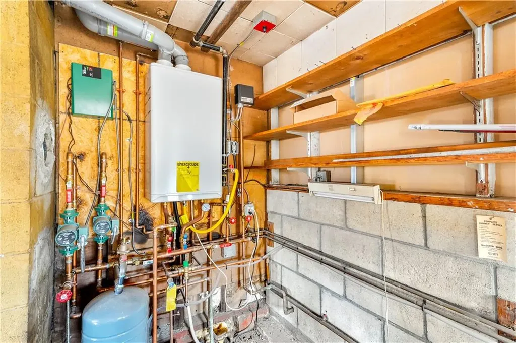 23 Columbus Avenue Johnston RI 02919