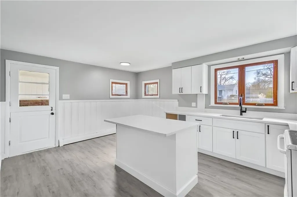 23 Columbus Avenue Johnston RI 02919