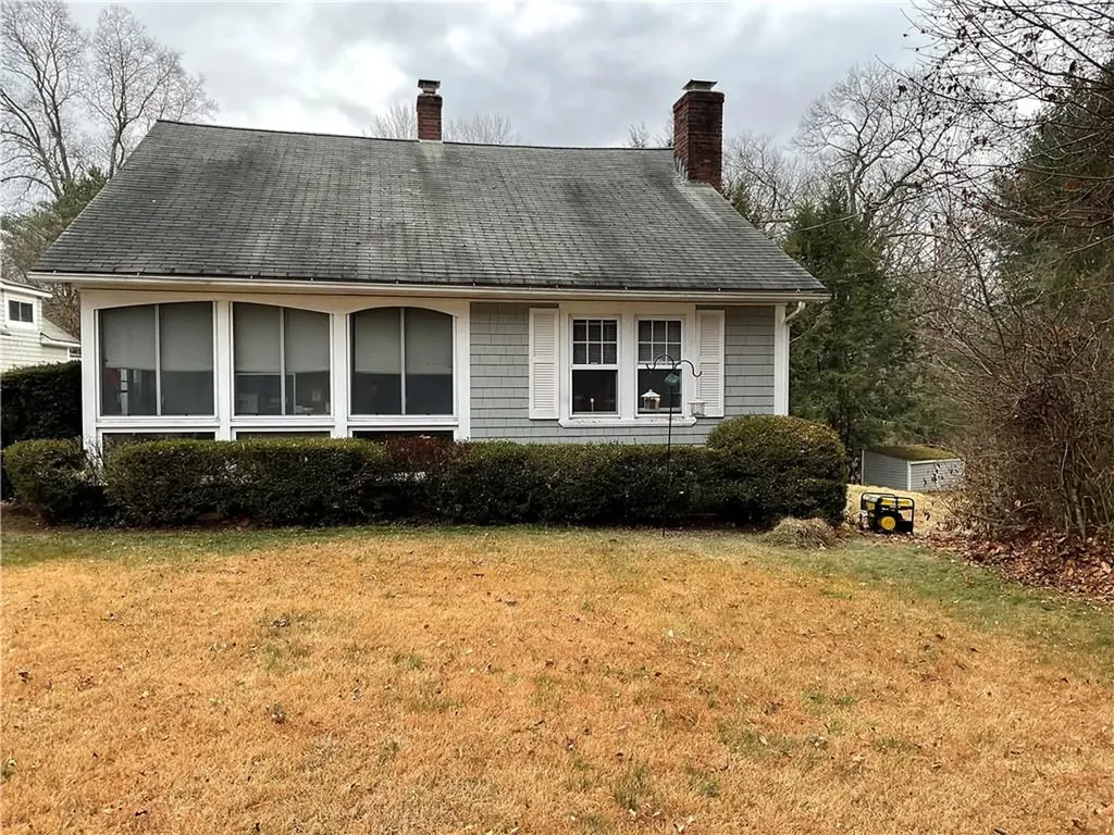 922 924 Plainfield Pike Scituate RI 02857