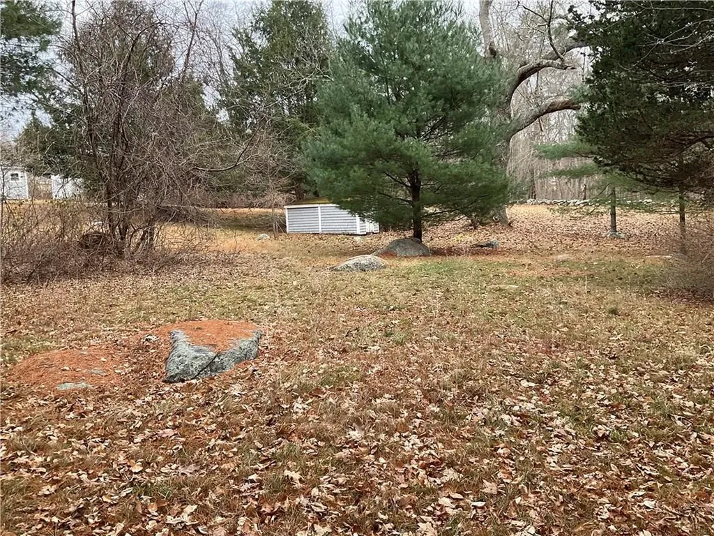 922 924 Plainfield Pike Scituate RI 02857