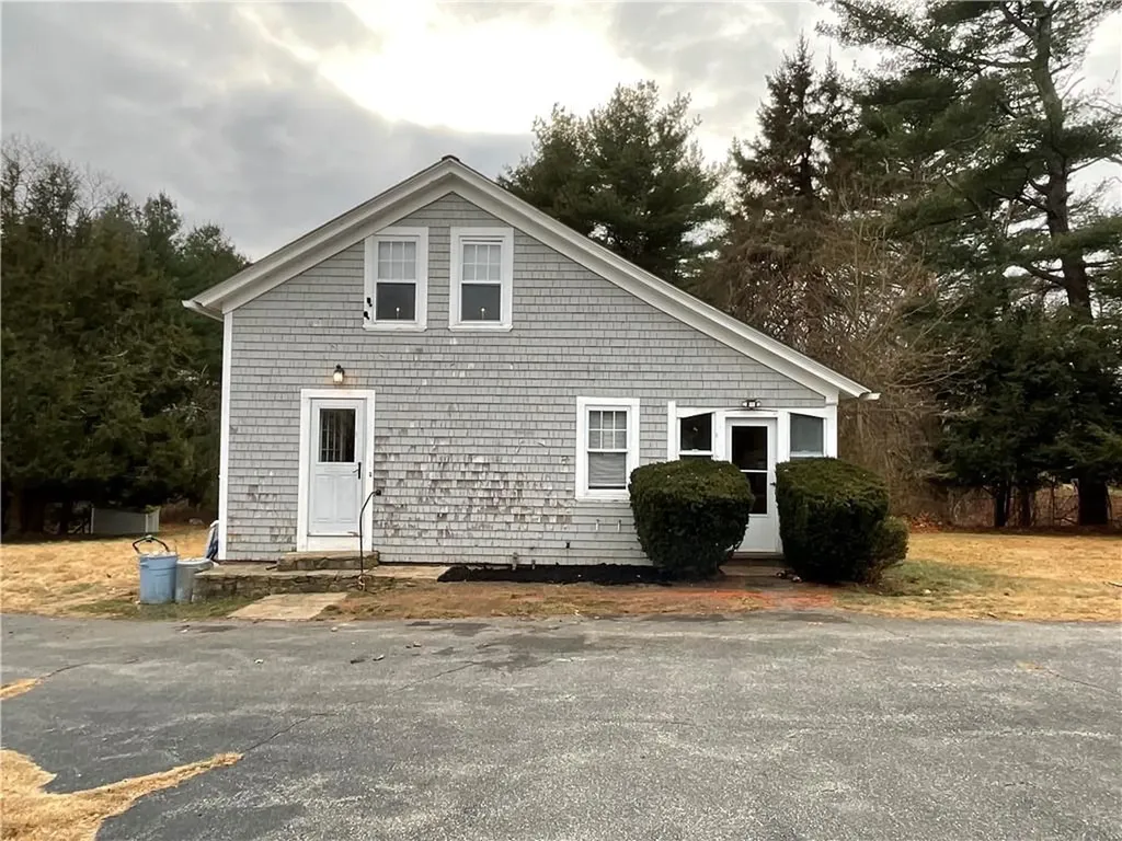 922 924 Plainfield Pike Scituate RI 02857