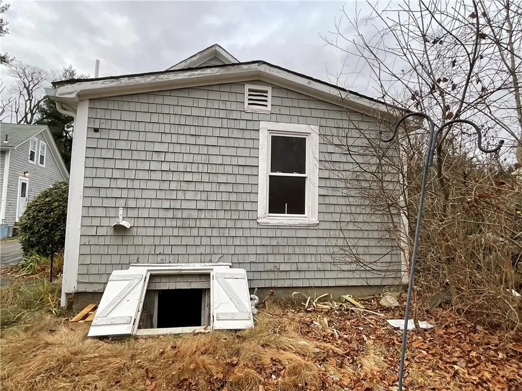 922 924 Plainfield Pike Scituate RI 02857