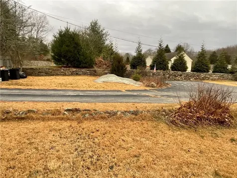 922 924 Plainfield Pike Scituate RI 02857