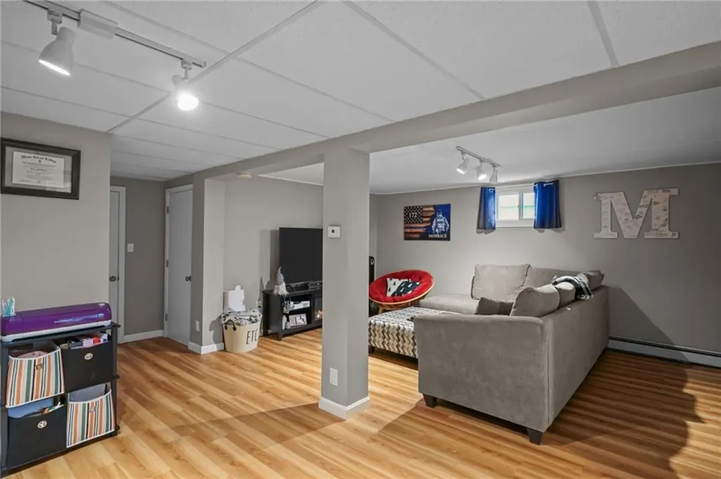 496 Daggett Avenue Pawtucket RI 02861