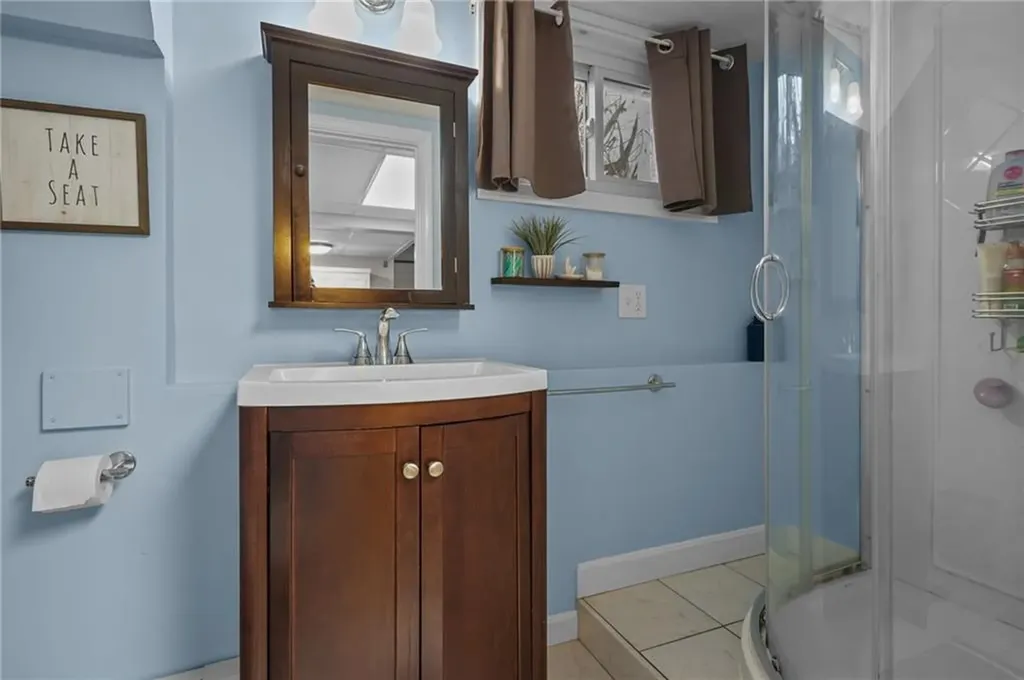 496 Daggett Avenue Pawtucket RI 02861