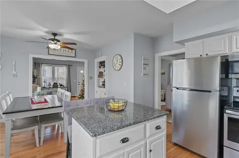 496 Daggett Avenue Pawtucket RI 02861