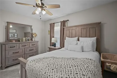 496 Daggett Avenue Pawtucket RI 02861