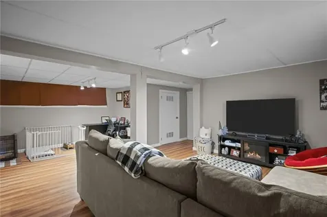 496 Daggett Avenue Pawtucket RI 02861