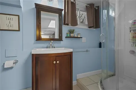 496 Daggett Avenue Pawtucket RI 02861