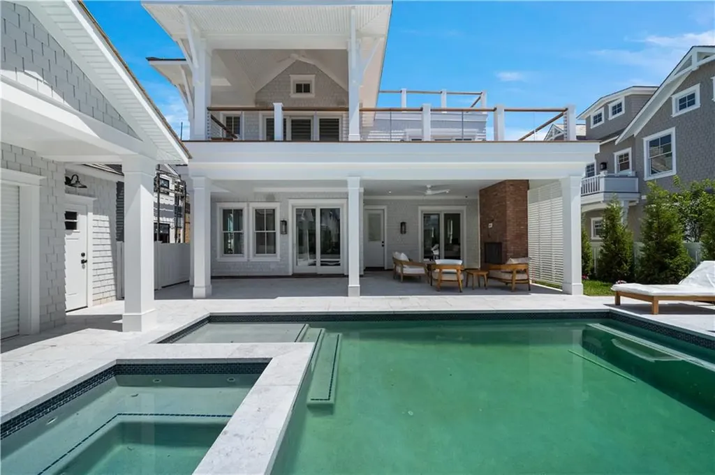 811 Ocean Road Narragansett RI 02882