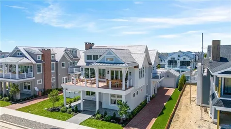 811 Ocean Road Narragansett RI 02882