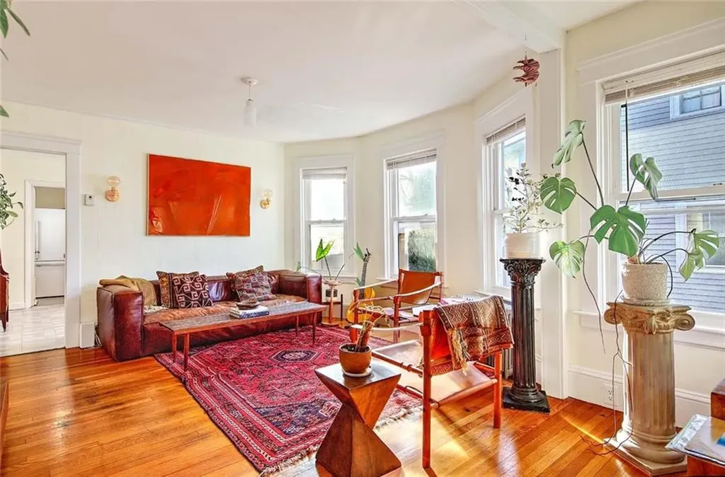 31 Mount Hope Avenue Providence RI 02906