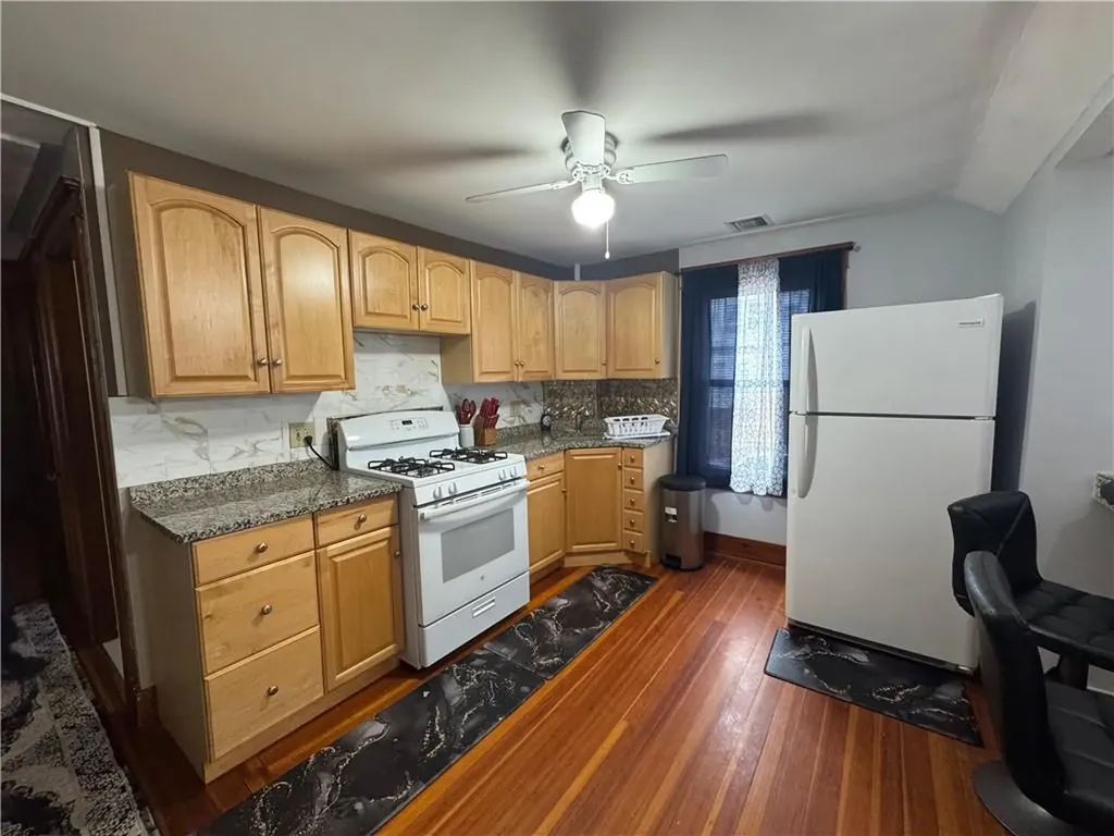 2 Brook Street Smithfield RI 02917