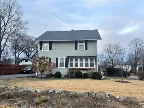 2 Brook Street Smithfield RI 02917