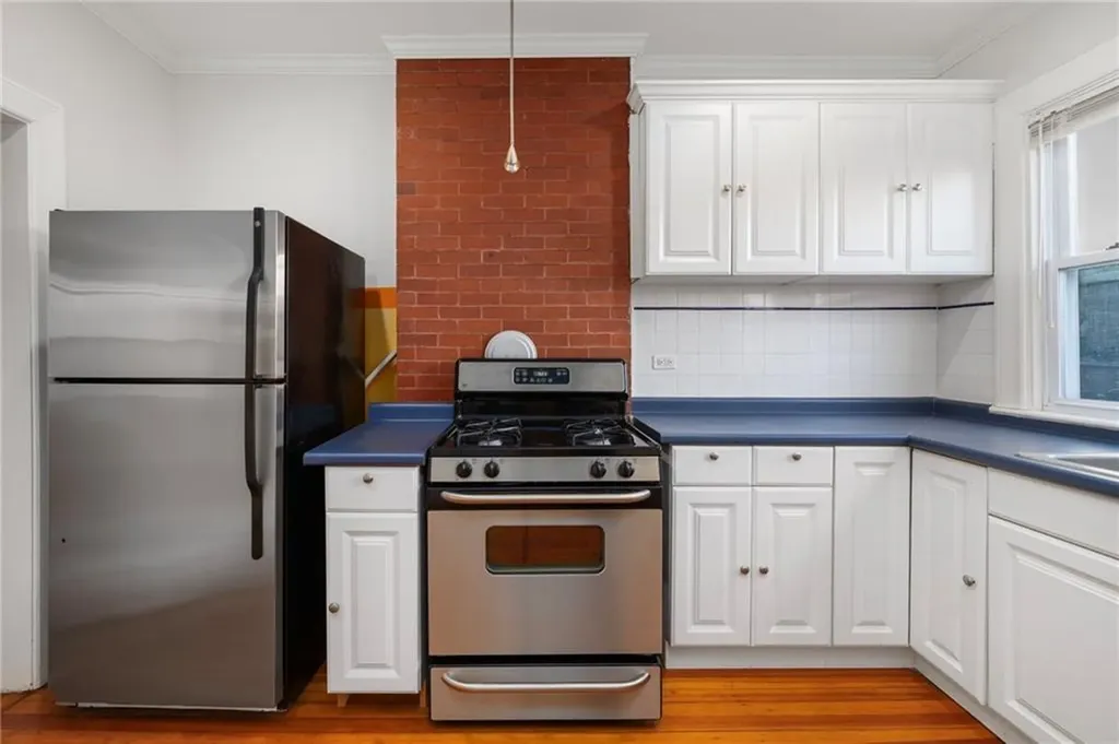 73 Bayside Avenue Warwick RI 02888