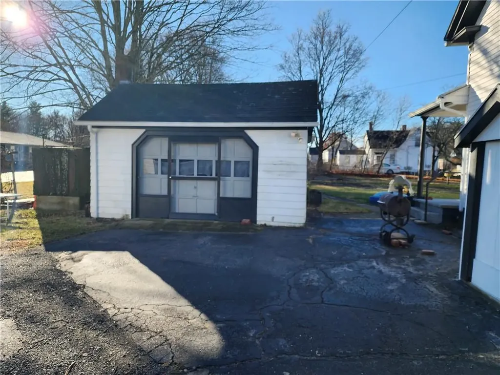 140 S Main Street Coventry RI 02816