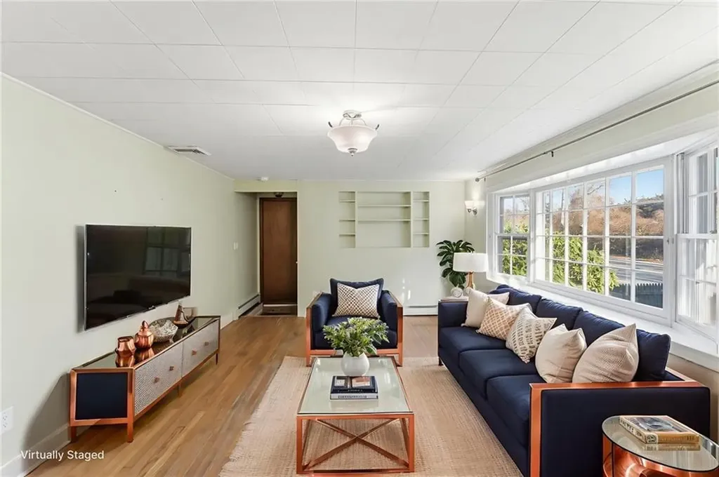 382 Beavertail Road Jamestown RI 02835